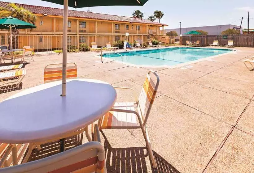 酒店 La Quinta Inn By Wyndham Corpus Christi North