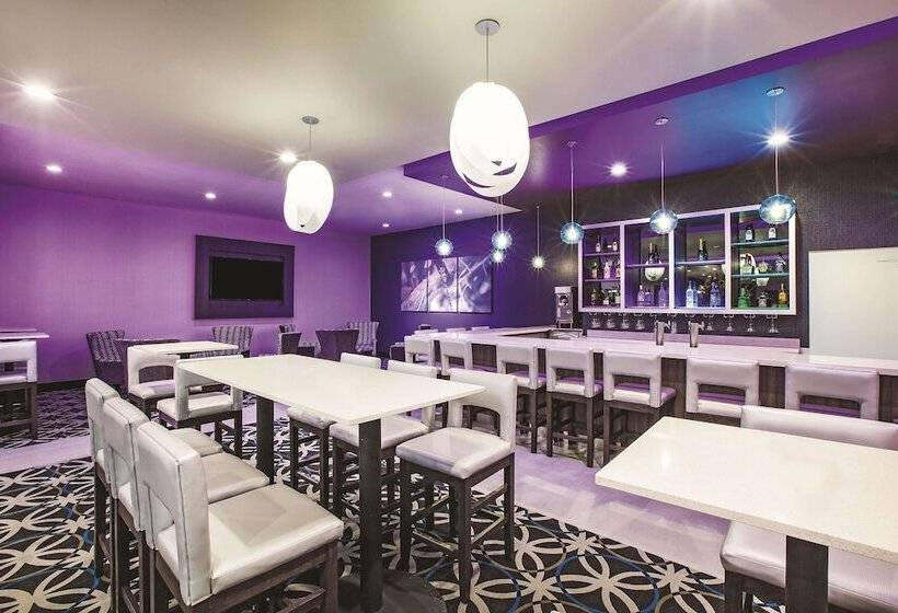 ホテル La Quinta By Wyndham Mcallen La Plaza Mall