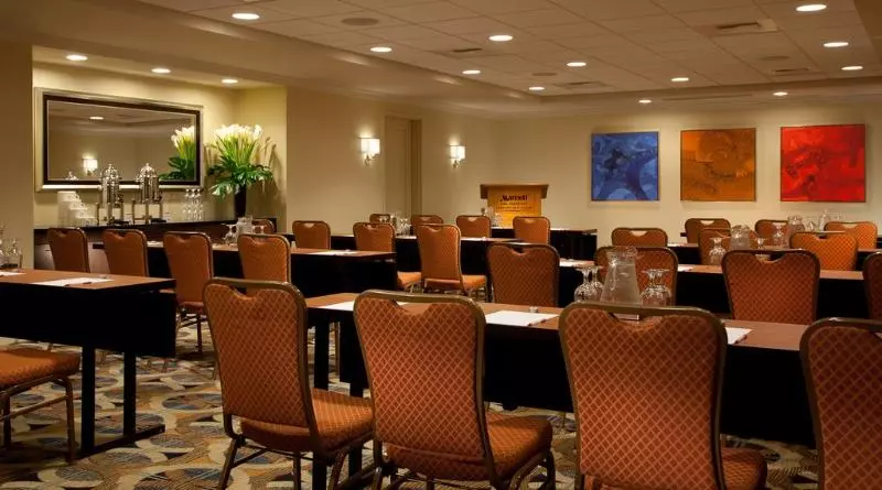 호텔 San Francisco Marriott Fisherman's Wharf