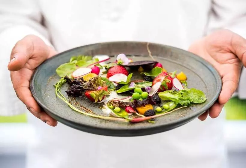 فندق The Mayflower Inn & Spa, Auberge Resorts Collection