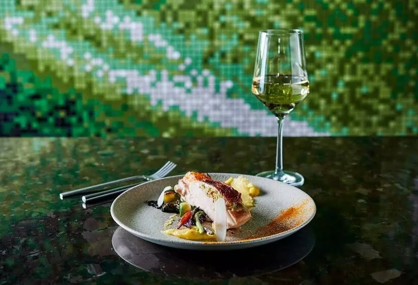 Mauna Kea Beach Hotel, Autograph Collection