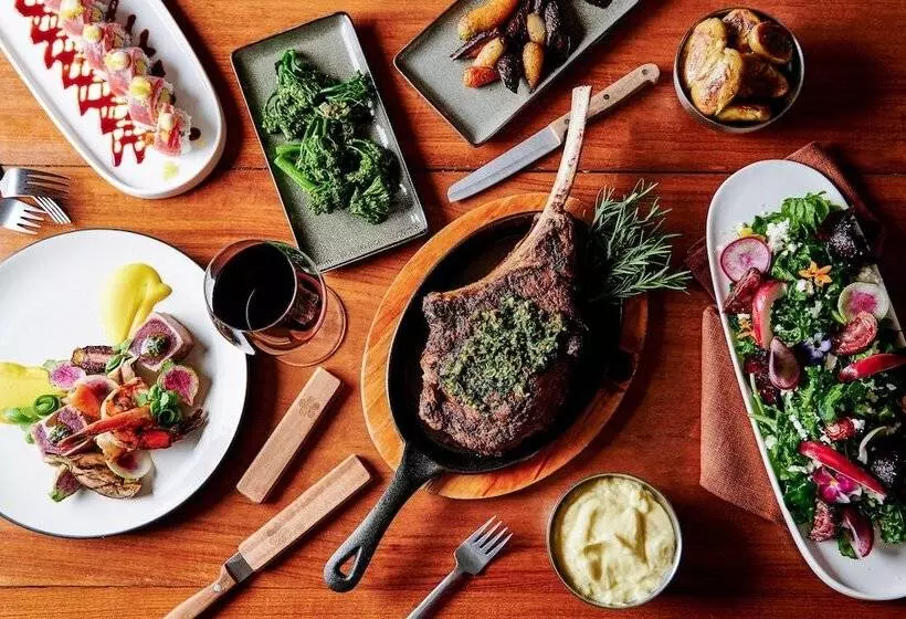 Mauna Kea Beach Hotel, Autograph Collection