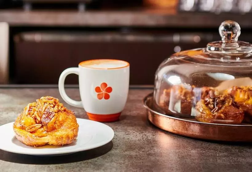 Mauna Kea Beach Hotel, Autograph Collection