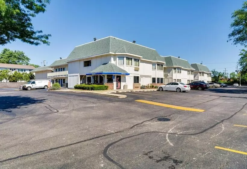 Motel 6 Schiller Park, Il   Chicago O Hare