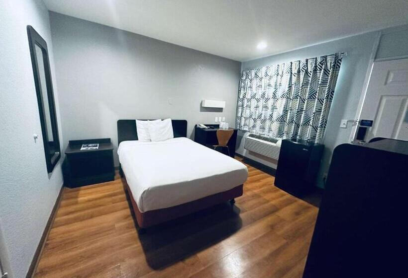 Motel 6 Ventura, Ca Beach