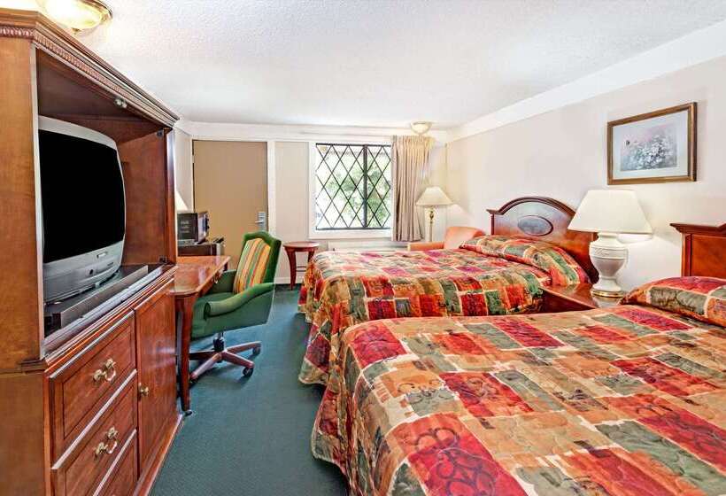 مُتل Knights Inn Austell