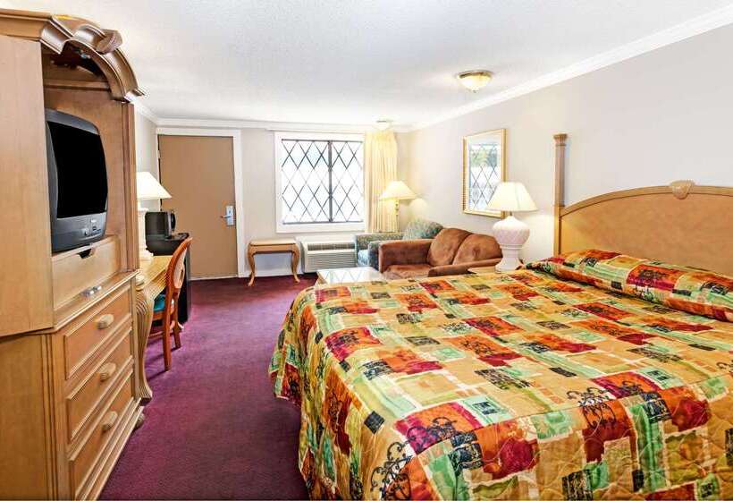 مُتل Knights Inn Austell