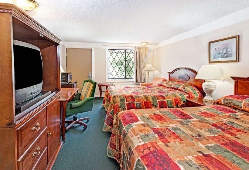 مُتل Knights Inn Austell