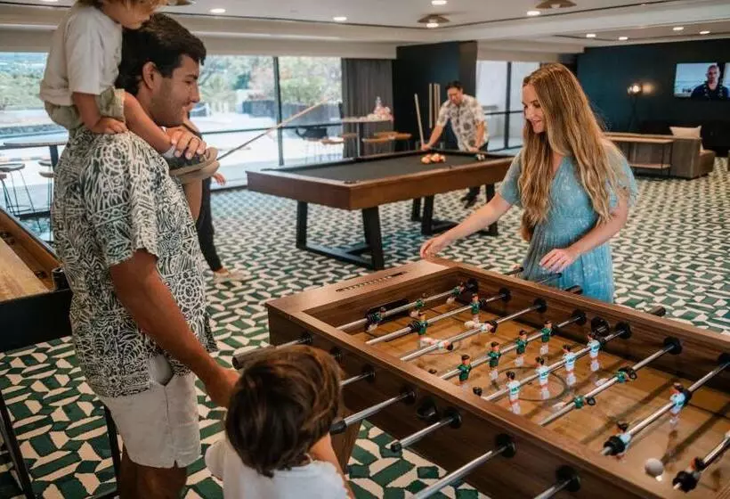 Outrigger Kona Resort And Spa