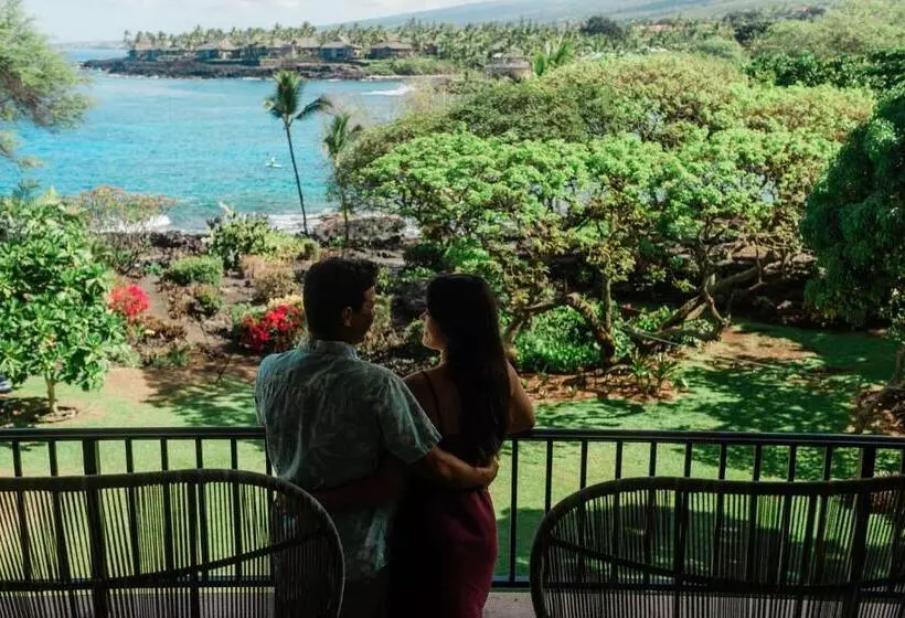 Outrigger Kona Resort And Spa