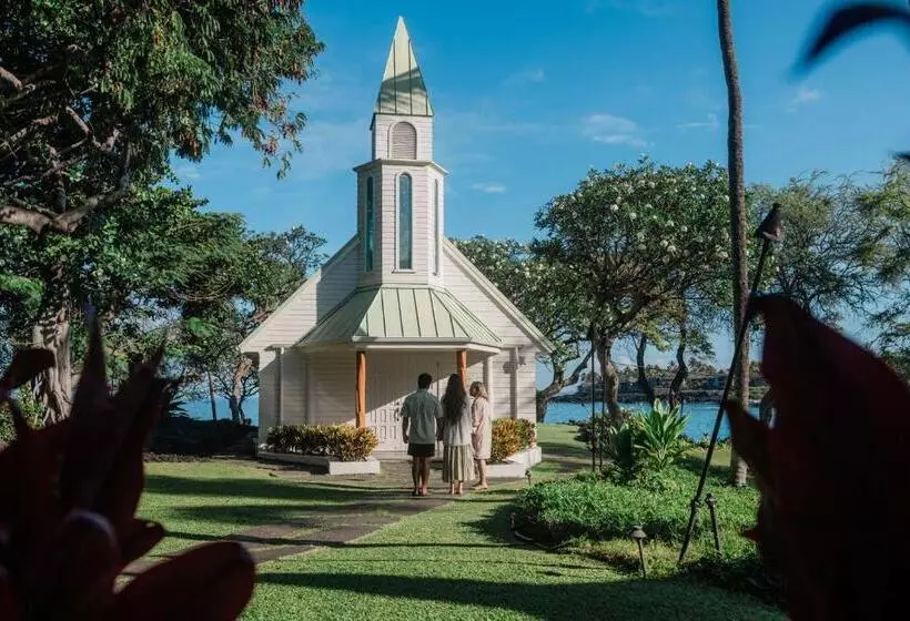 Outrigger Kona Resort And Spa