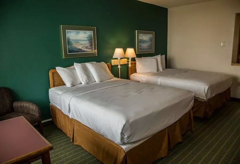 Hotel Baymont By Wyndham Fargo