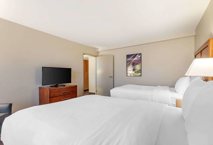 فندق Comfort Inn Conference Center