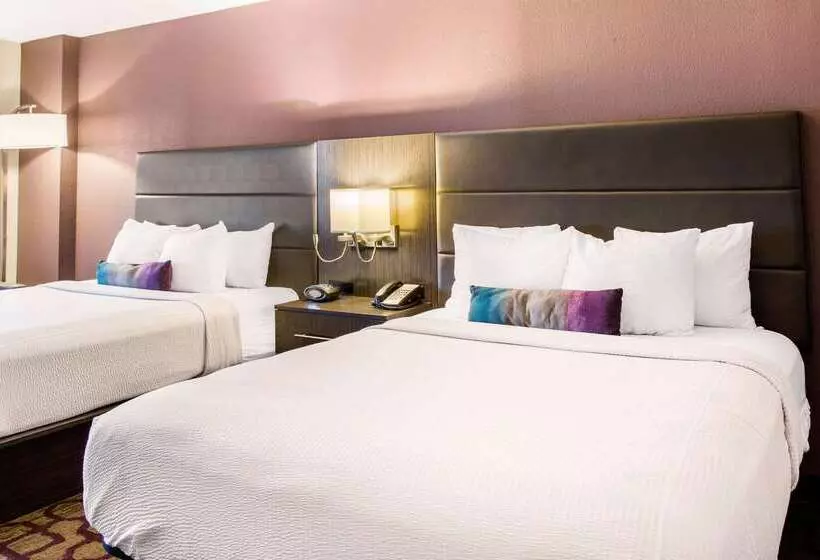 Отель Comfort Inn Largowashington Dc East