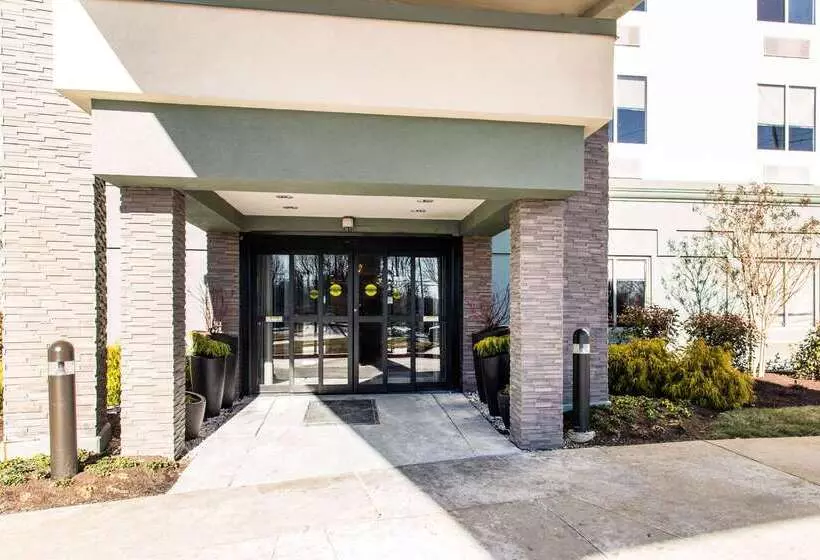 Отель Comfort Inn Largowashington Dc East