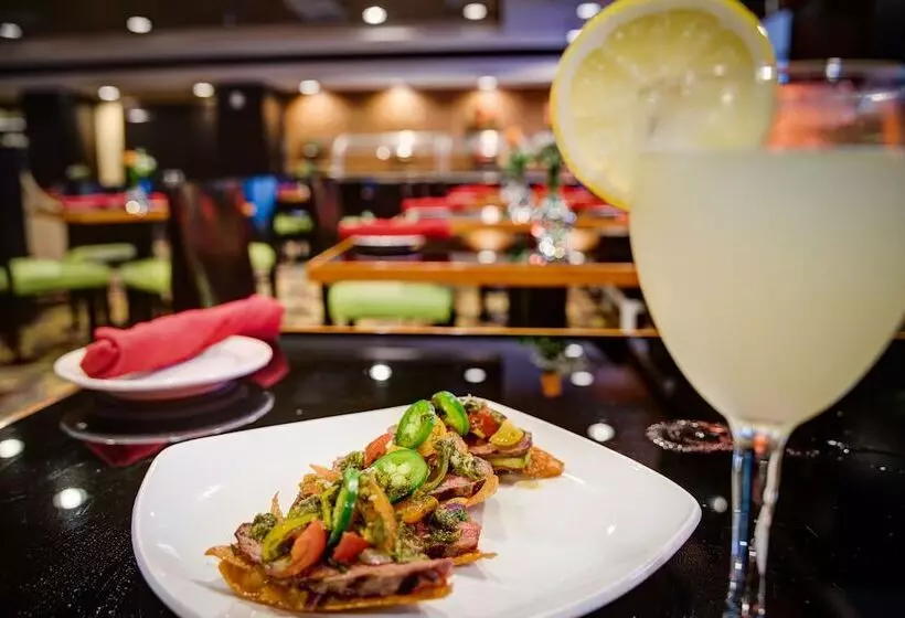 فندق Crowne Plaza Houston Galleria Area, An Ihg