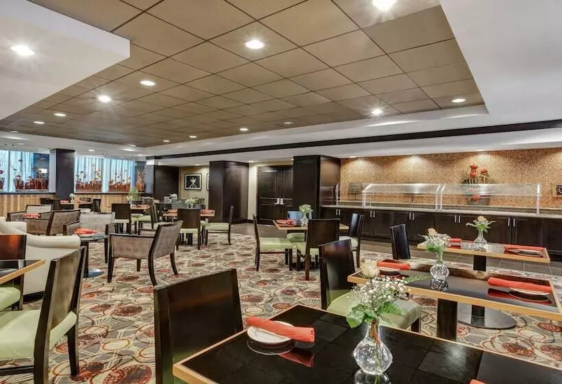 فندق Crowne Plaza Houston Galleria Area, An Ihg