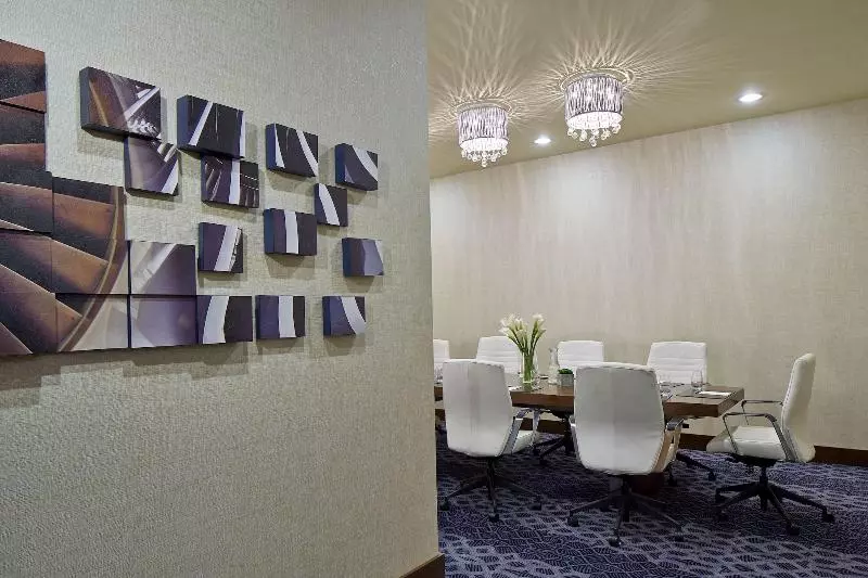 Delta Hotels By Marriott Philadelphia Airport