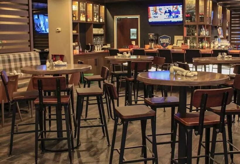 Delta Hotels By Marriott Burlington