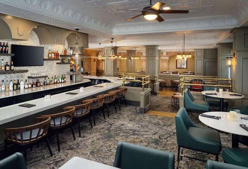 فندق Embassy Suites By Hilton Orlando North