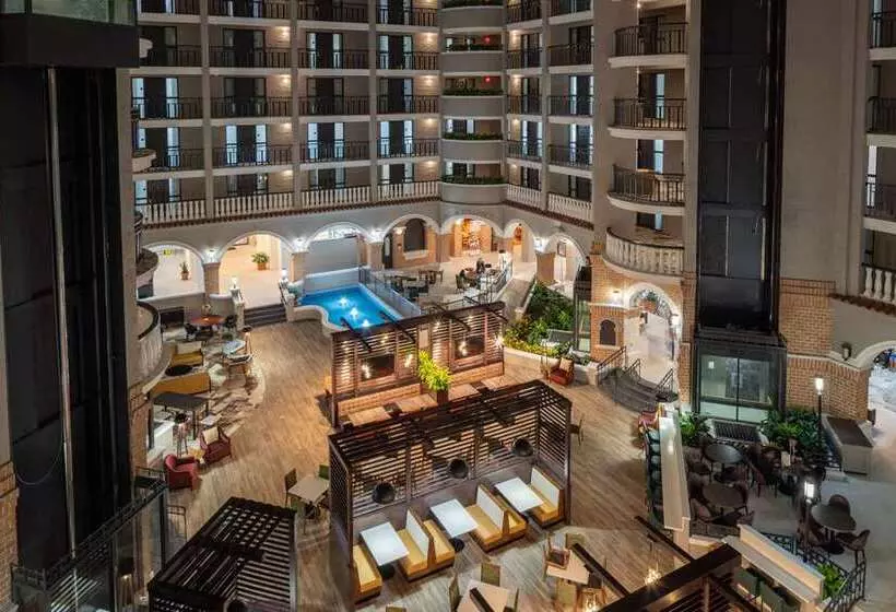 فندق Embassy Suites By Hilton Orlando North