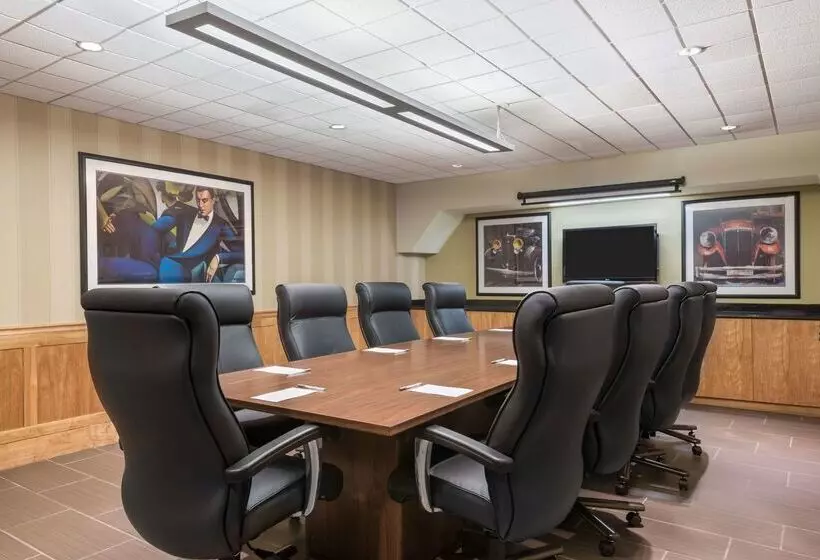 호텔 Hampton Inn Danbury