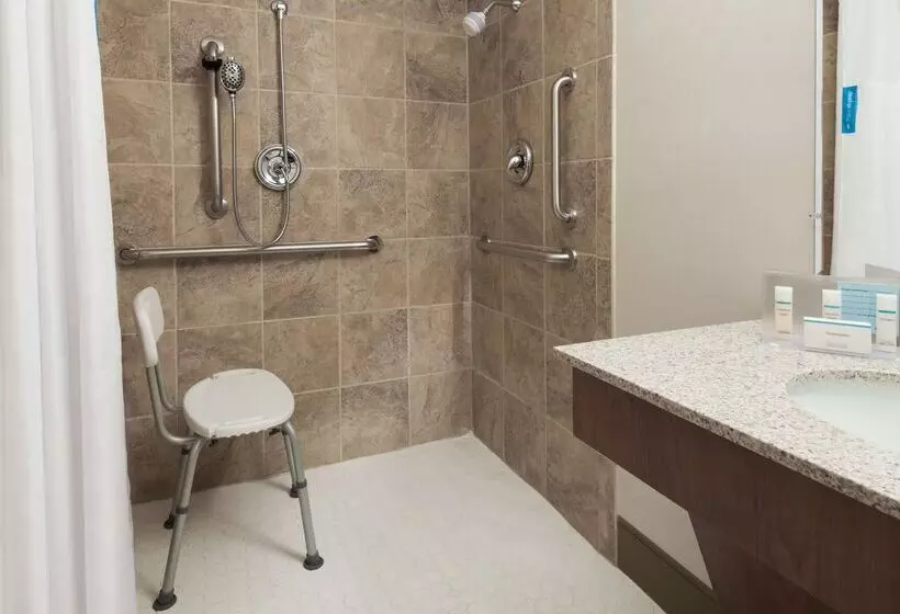 호텔 Hampton Inn Danbury