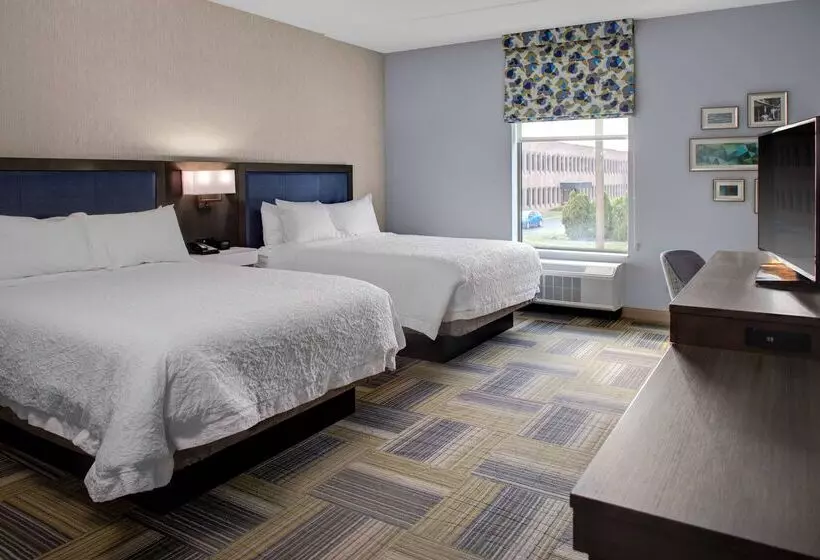 هتل Hampton Inn & Suites Syracuse North Airport Area