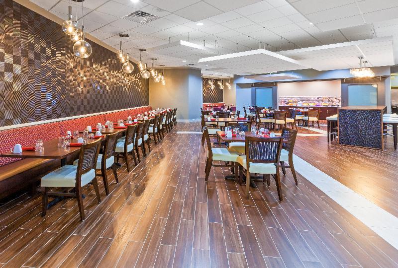 هتل Holiday Inn Tyler Conference Center, An Ihg