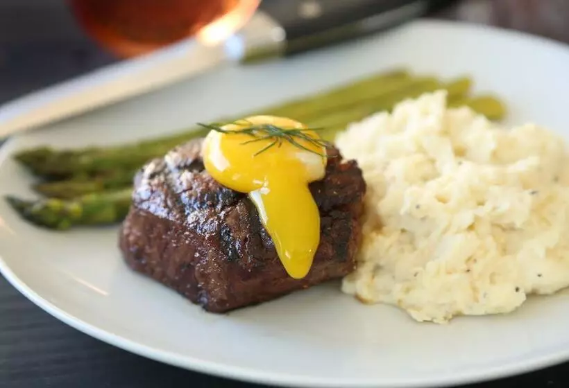 酒店 Ohio University Inn And Conference Center