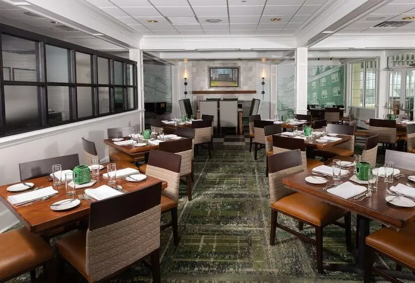 酒店 Ohio University Inn And Conference Center