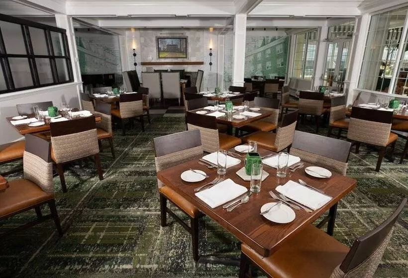 酒店 Ohio University Inn And Conference Center