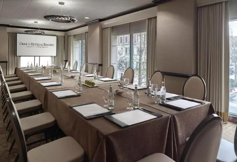 ホテル Omni Severin