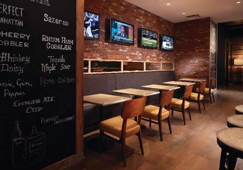 ホテル Omni Severin