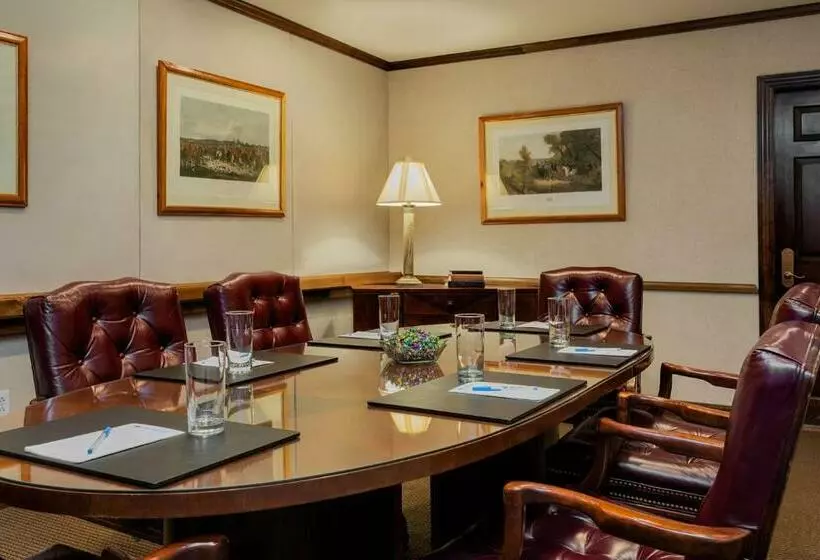 בית מלון כפרי The Orchards