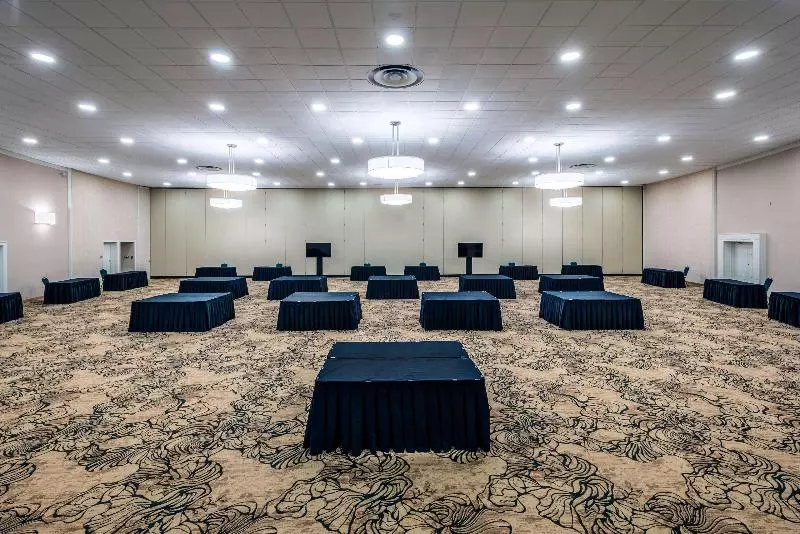 Penn Harris Hotel Harrisburg, Trademark By Wyndham