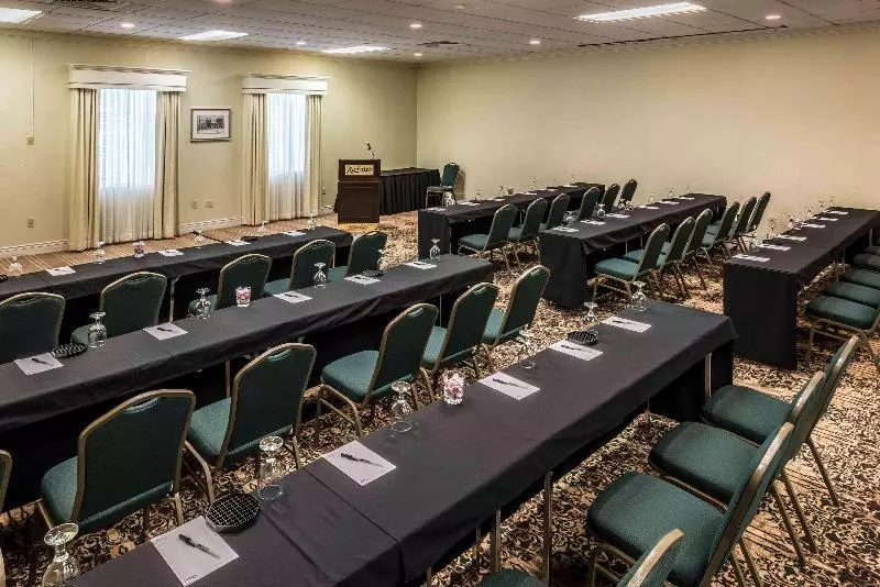 Penn Harris Hotel Harrisburg, Trademark By Wyndham