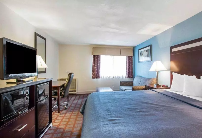 酒店 Quality Inn Near Mammoth Mountain Ski Resort