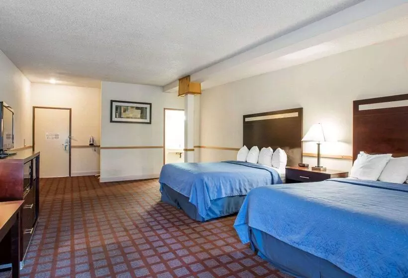 酒店 Quality Inn Near Mammoth Mountain Ski Resort