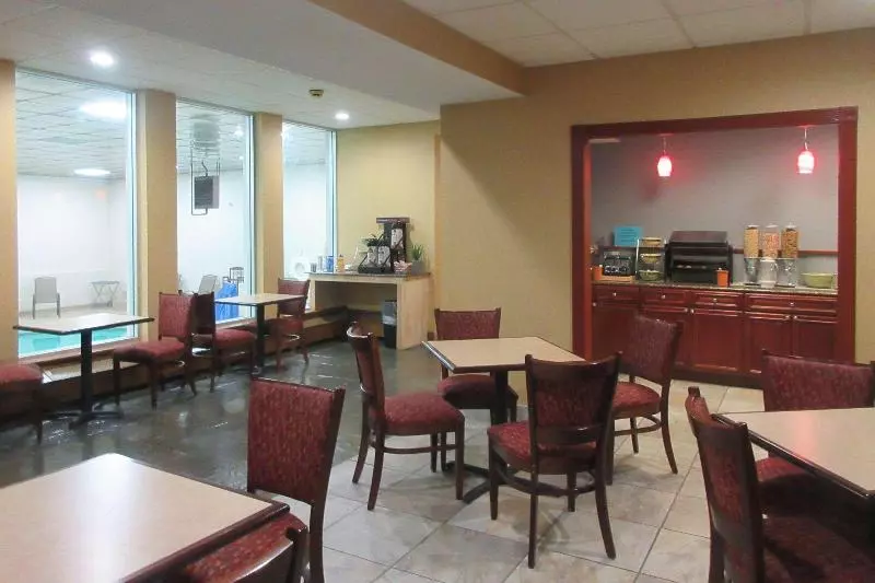 فندق Quality Inn & Suites Owego