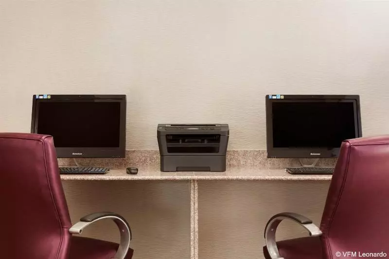 ホテル Radisson Akron Fairlawn Copley