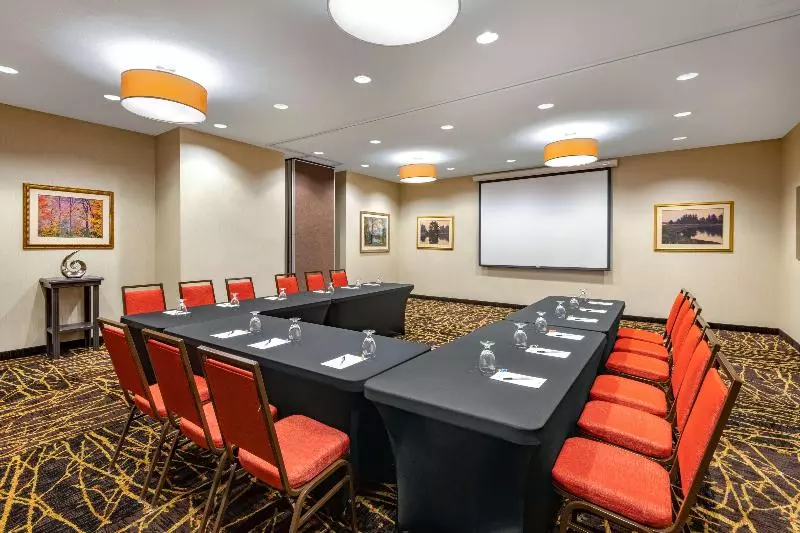 Radisson Hotel Colorado Springs Airport