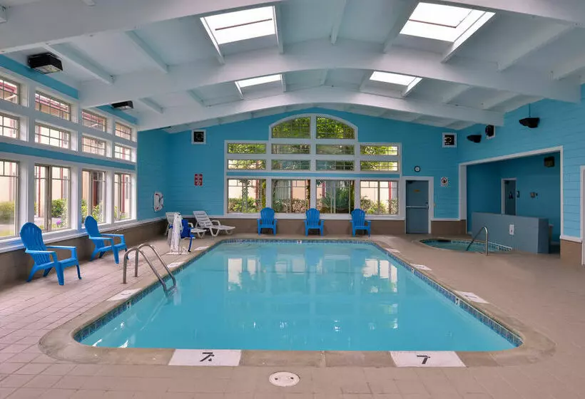 호텔 Red Roof Inn Arcata