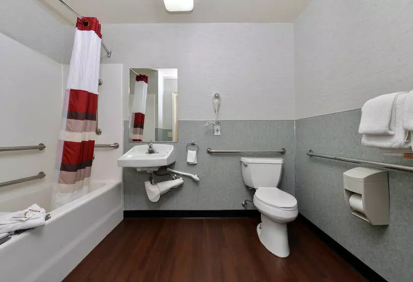 호텔 Red Roof Inn Arcata