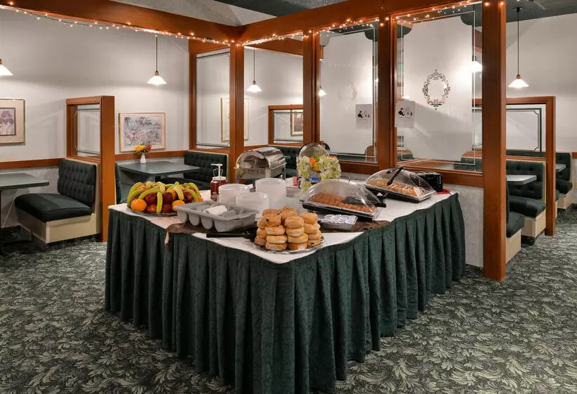 호텔 Red Roof Inn Arcata