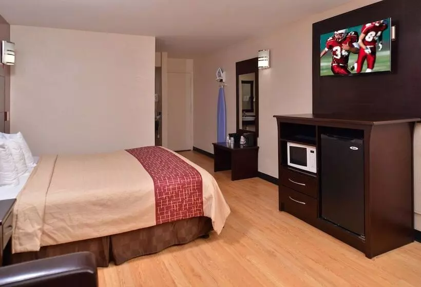 בית מלון כפרי Red Roof Inn Van Horn