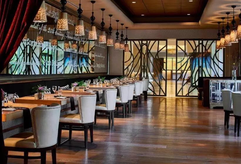 Отель Renaissance Asheville Downtown