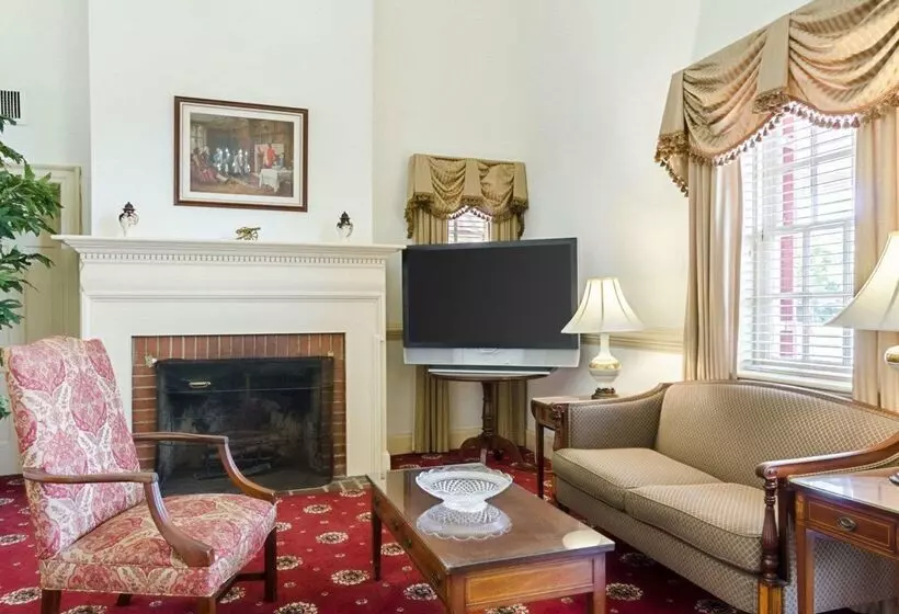 ホテル Rodeway Inn Historic