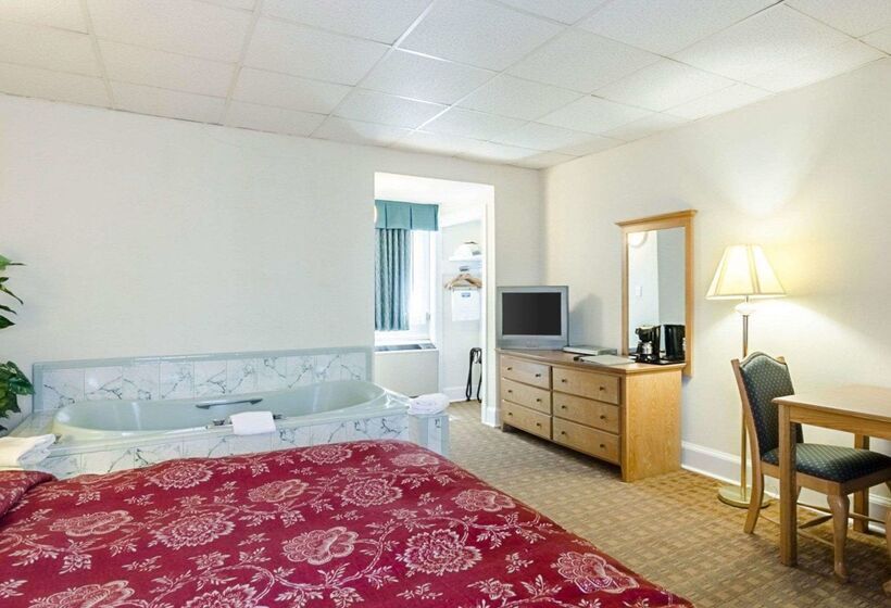 فندق Rodeway Inn Historic