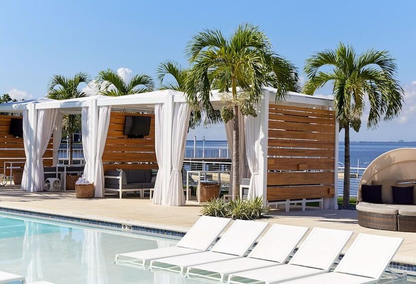The Godfrey Hotel & Cabanas Tampa